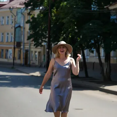 Ксения, 44